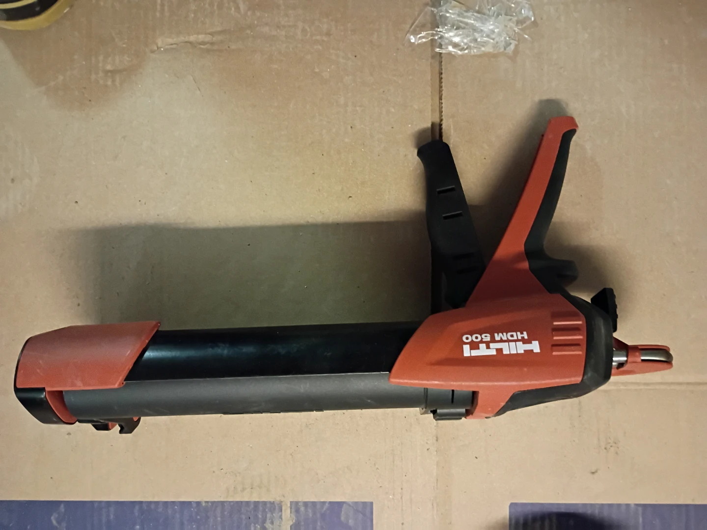 Hilti HDM 500 Manual Dispenser - photo 3