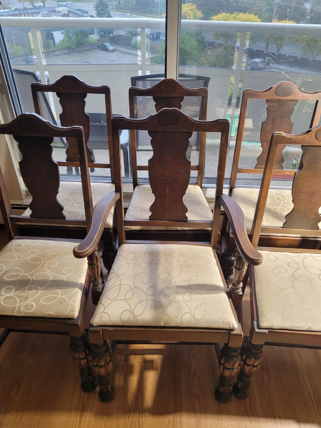Set of 6 Antique Style Wooden Dining Chairs - photo 3