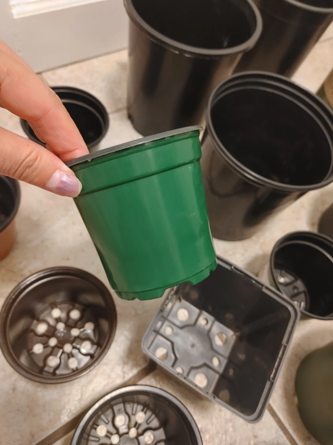 20pcs small flower pots all for $5 - photo 5