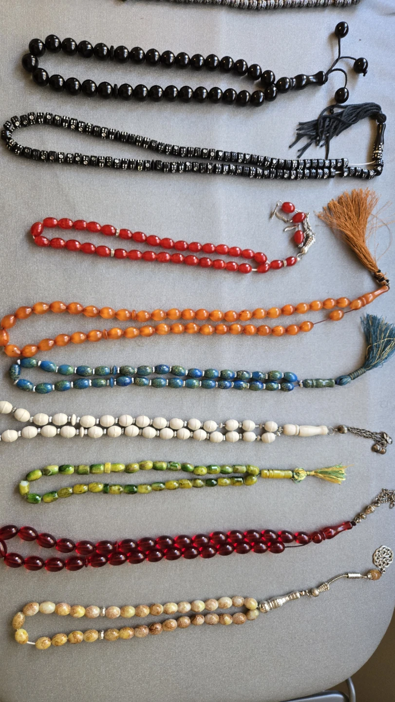 Collection of 18 Assorted Tasbih Prayer Beads - photo 4