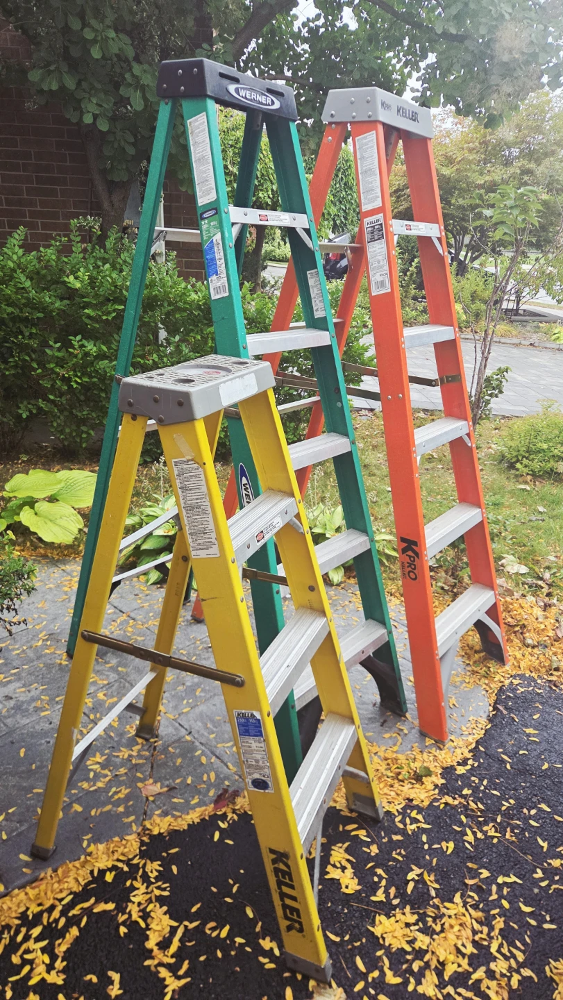 Fiberglass Stepladders