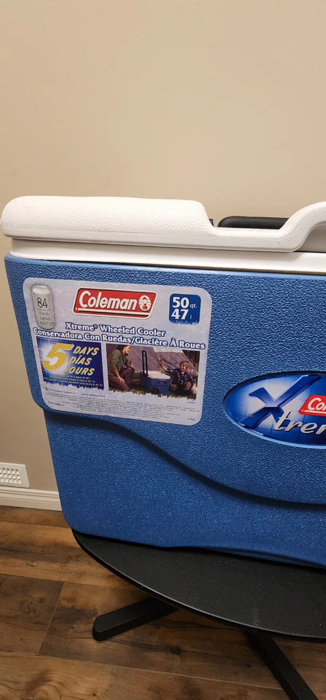 Coleman Xtreme Wheeled Cooler 50 Quart - photo 4