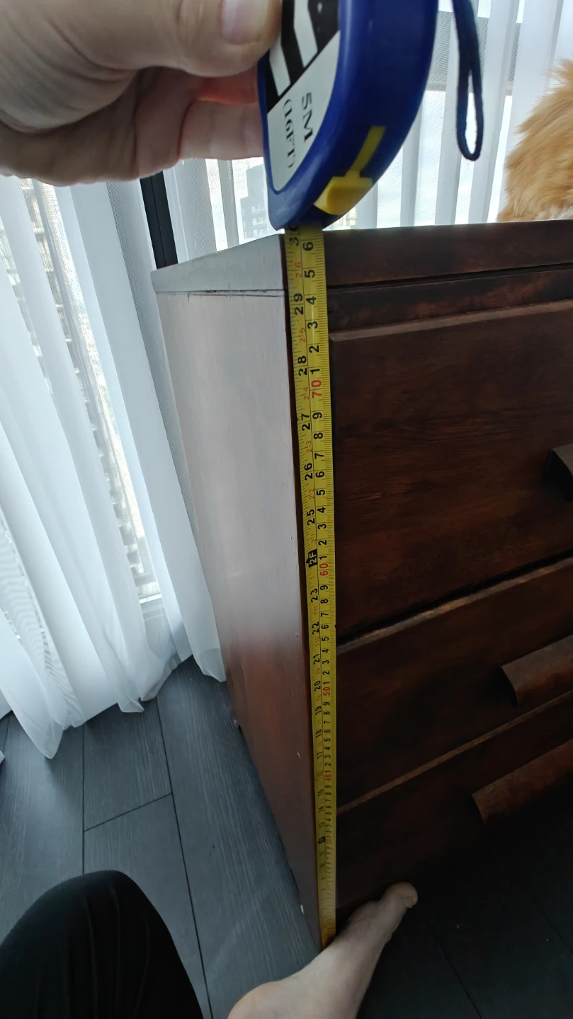 Vintage 3-Drawer Wooden Dresser - photo 4