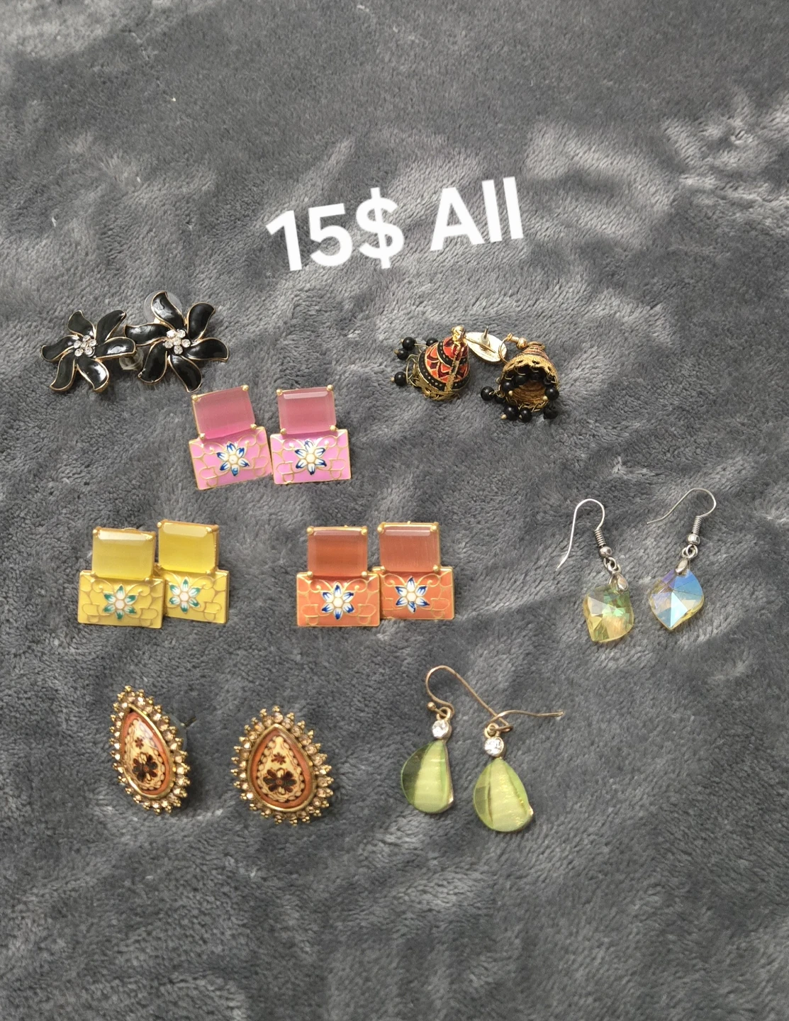 Assorted Fashion Earrings and Necklace Collection - photo 5