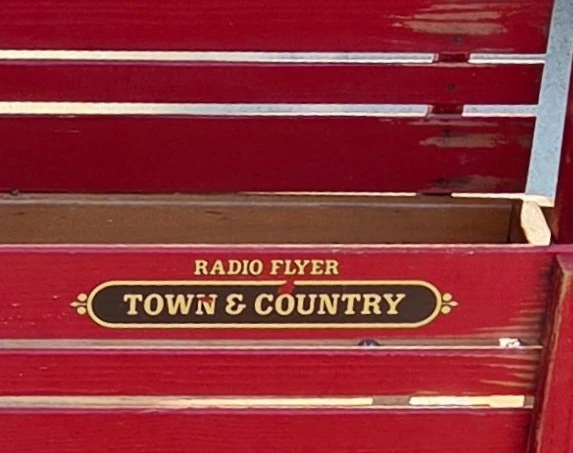 WOODEN RADIO FLYER TOWN & COUNTRY WAGON - photo 3