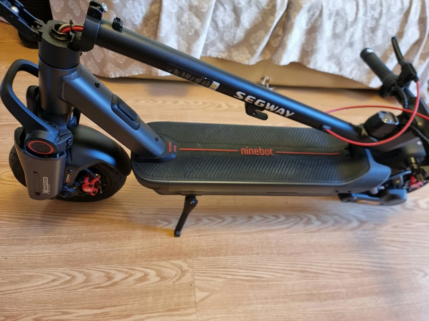 Segway Ninebot Max G3 Electric Scooter (basically new)