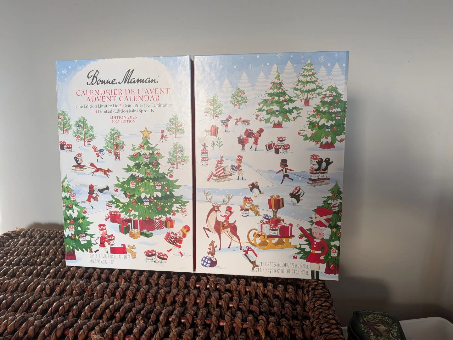 Free - EMPTY Advent Calendar with little jars and boxes
