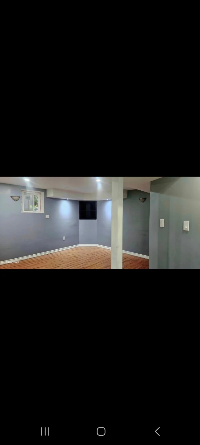 2 bedroom legal  basement for rent in Brampton - photo 5