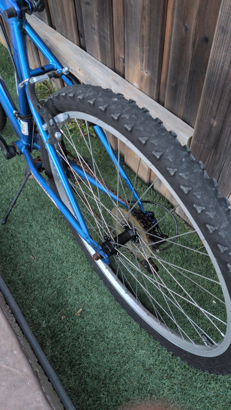 Huffy Rock Creek 26 Mountain Bike - photo 3