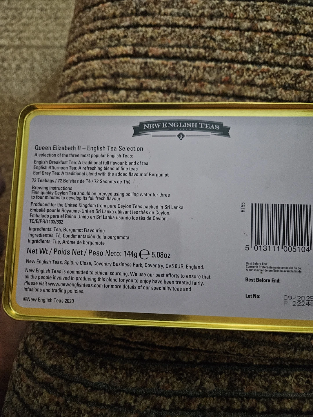 New English Teas Queen Elizabeth II Tin - photo 4