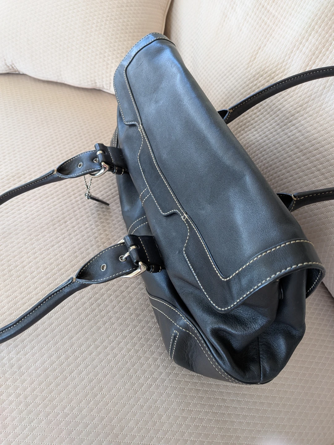 Black Coach Leather Handbag - photo 3