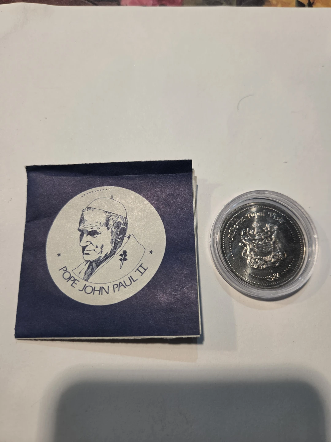 1984 Alberta Papal Visit Commemorative Coin - photo 3