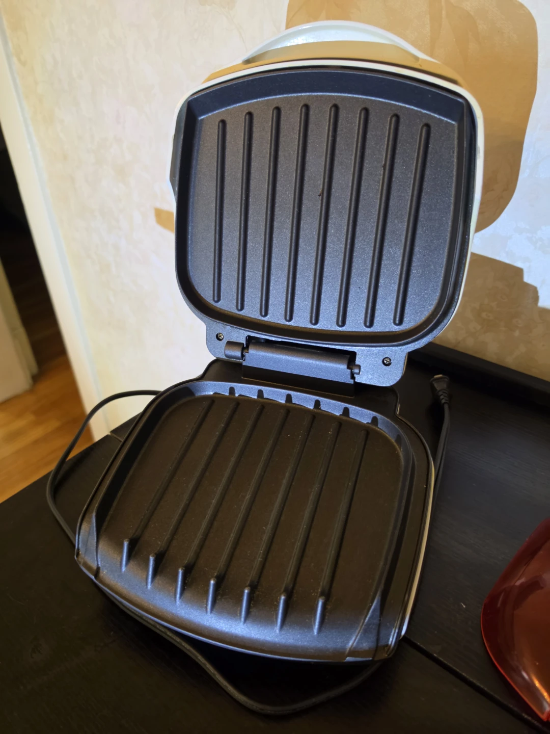 George Foreman Lean Mean Fat Reducing Grill – Ex Condition - photo 2