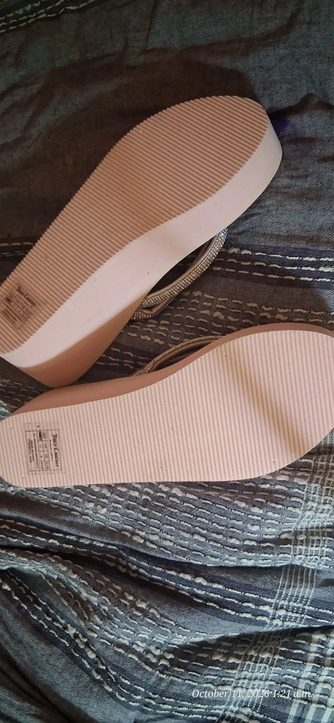 Juicy Couture JC-BANGLES Wedge Flip Flops Size 11 - photo 2