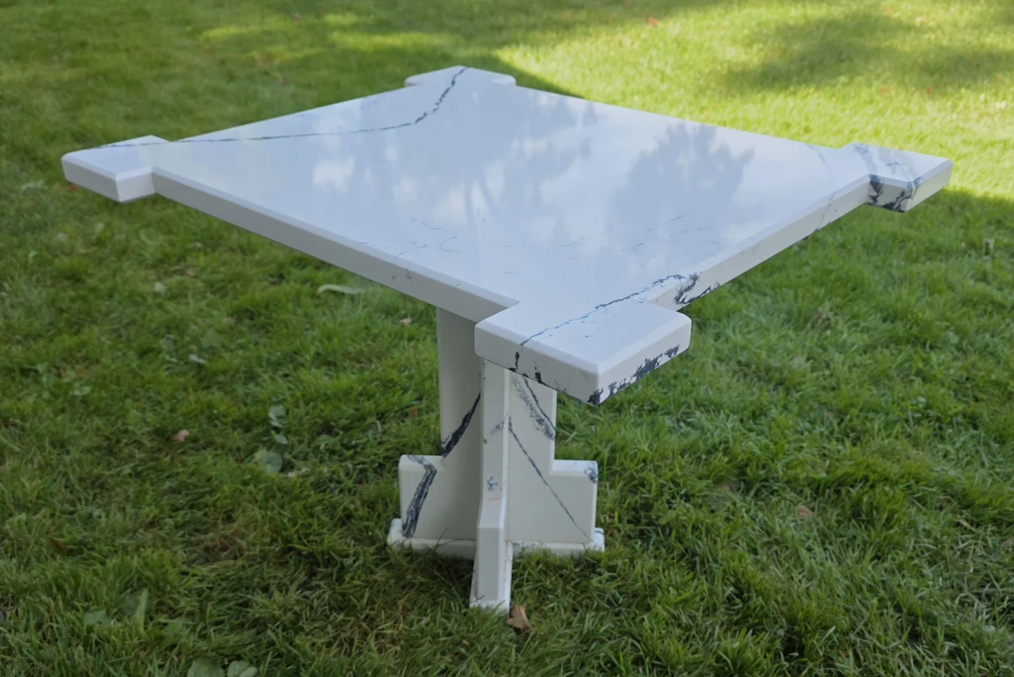 White Marble Accent Table - photo 4