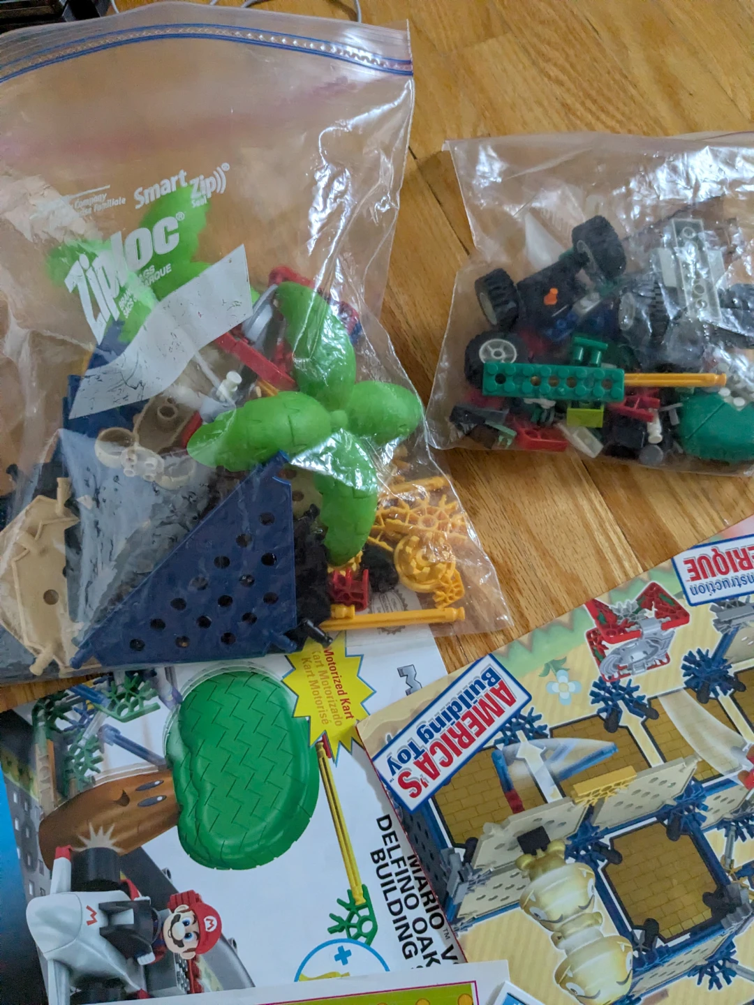 K'NEX Mario Kart Wii Building Set Bundle and Figures - photo 2