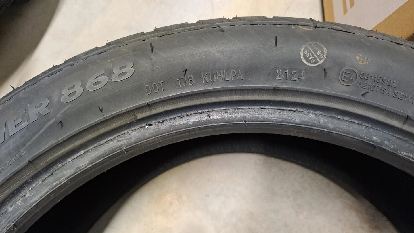 Set of 4 Winter Tires  225/45R18 - photo 2