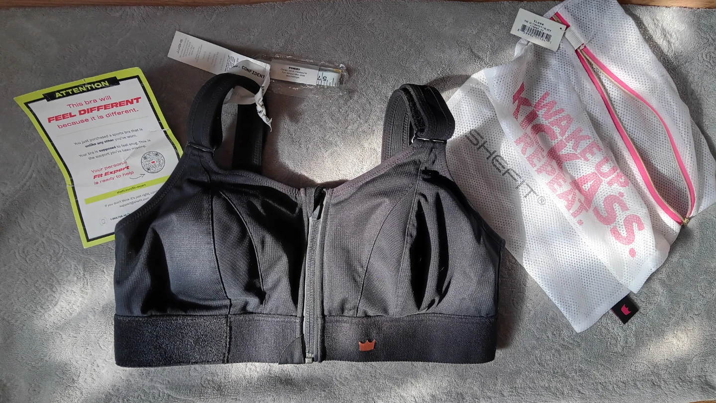 Shefit The Ultimate Sports Bra Black 1Lux