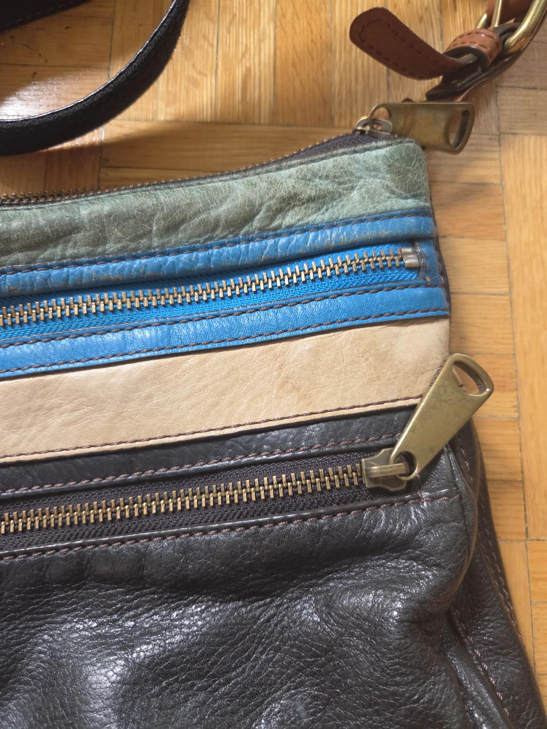 Fossil Multi-Coloured Leather Crossbody Bag - photo 3