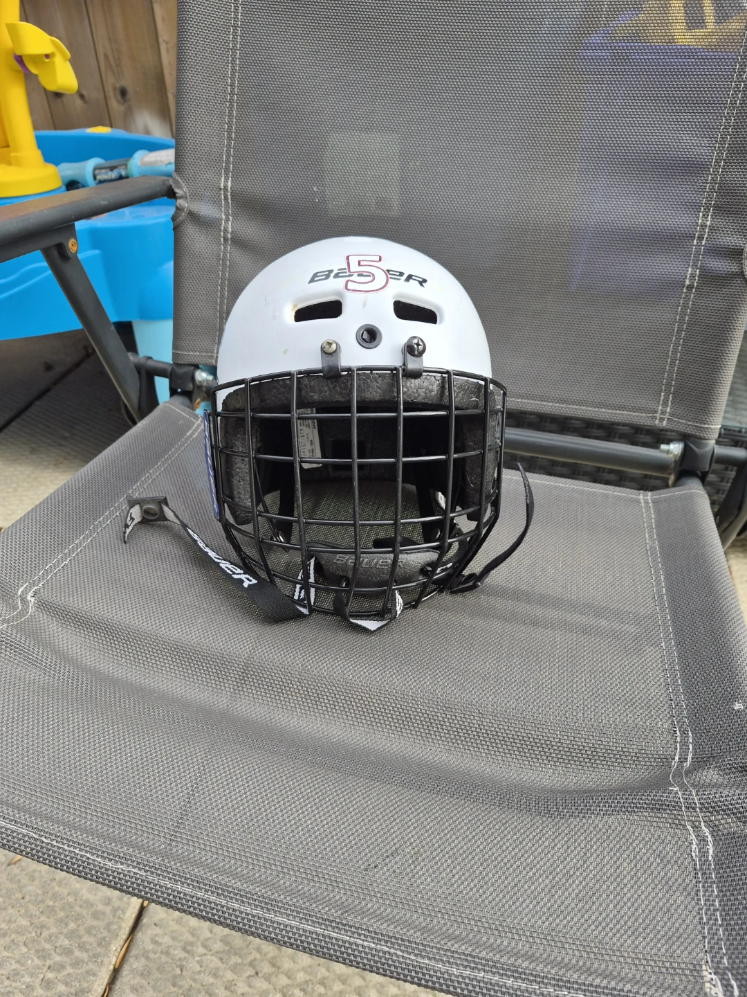 Bauer TH20 Child's Hockey Helmet