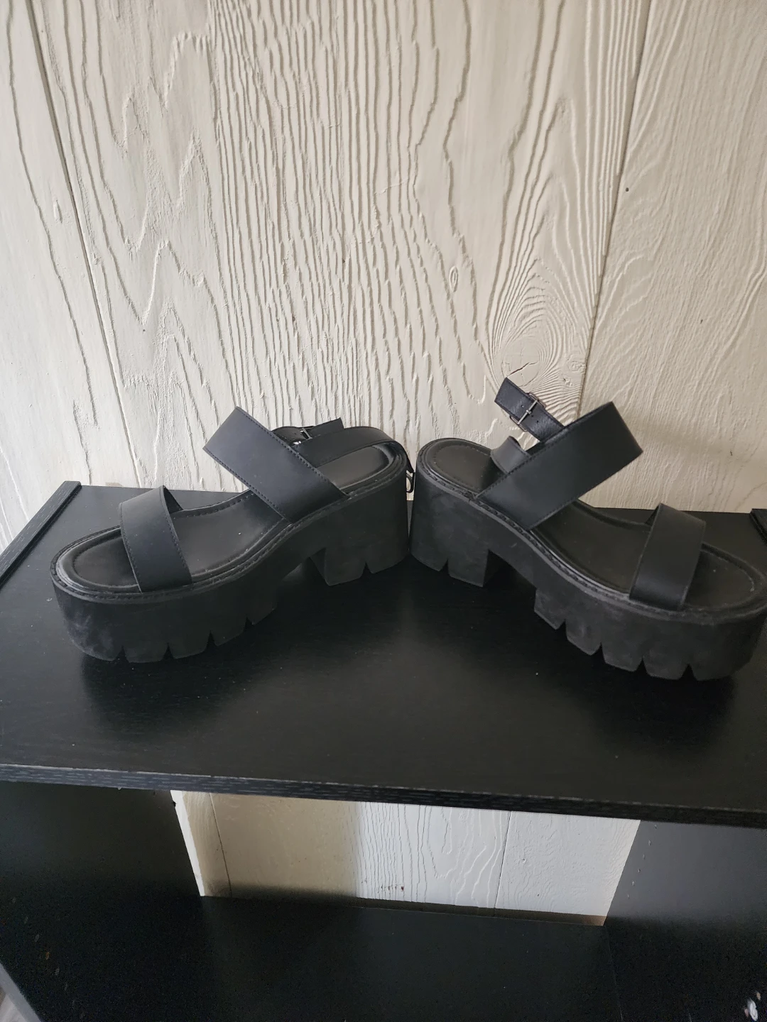 Black platform sandals