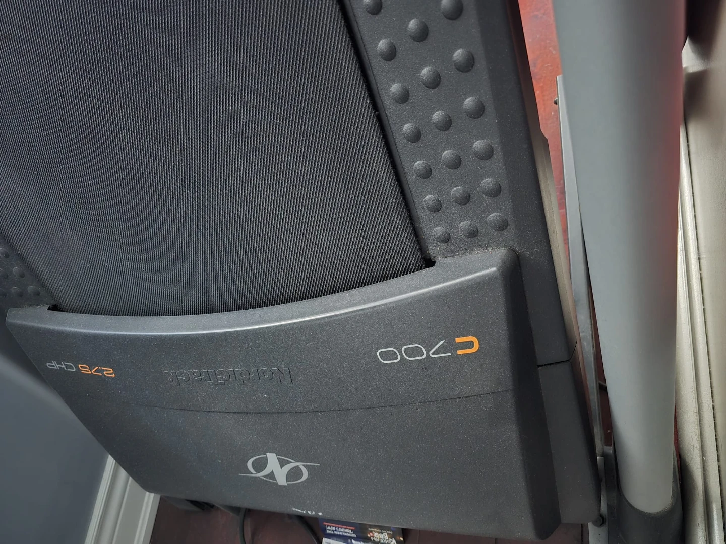 NordicTrack C700 Treadmill - photo 3