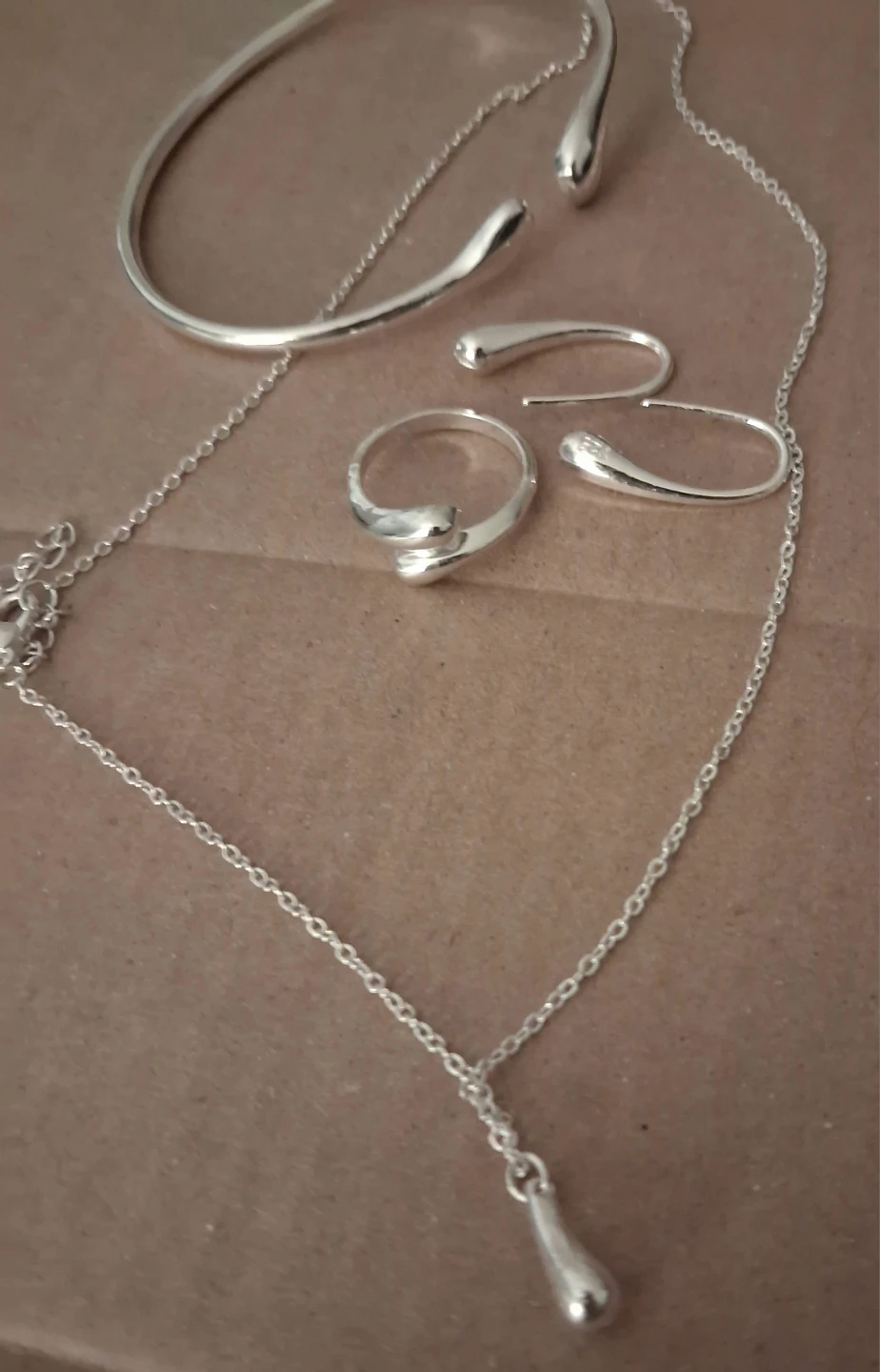 Silver Tear Drop Jewelry Set - photo 2
