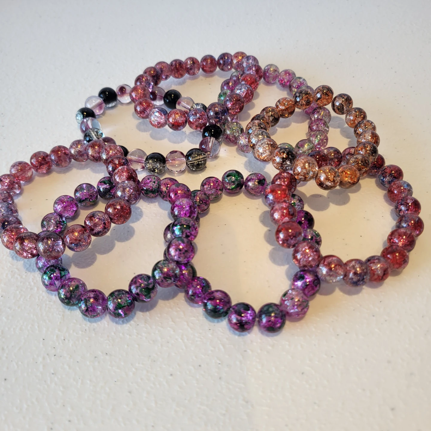 Set of 23 Assorted Crackle Glass Bead Bracelets - photo 2