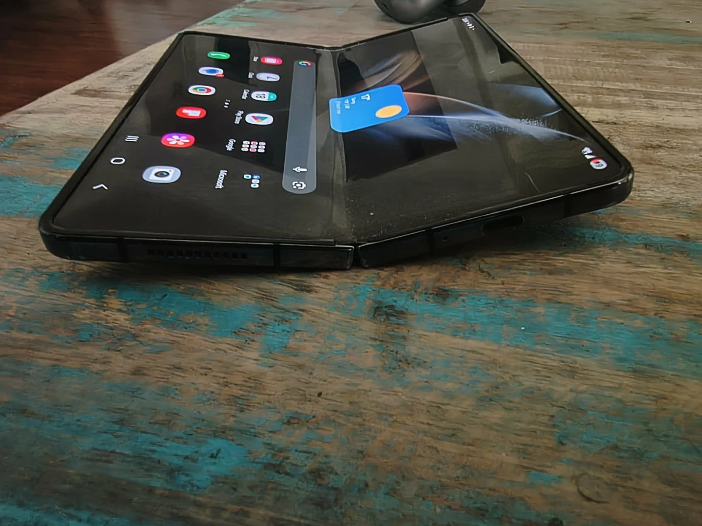 Samsung galaxy z fold 4 - photo 2
