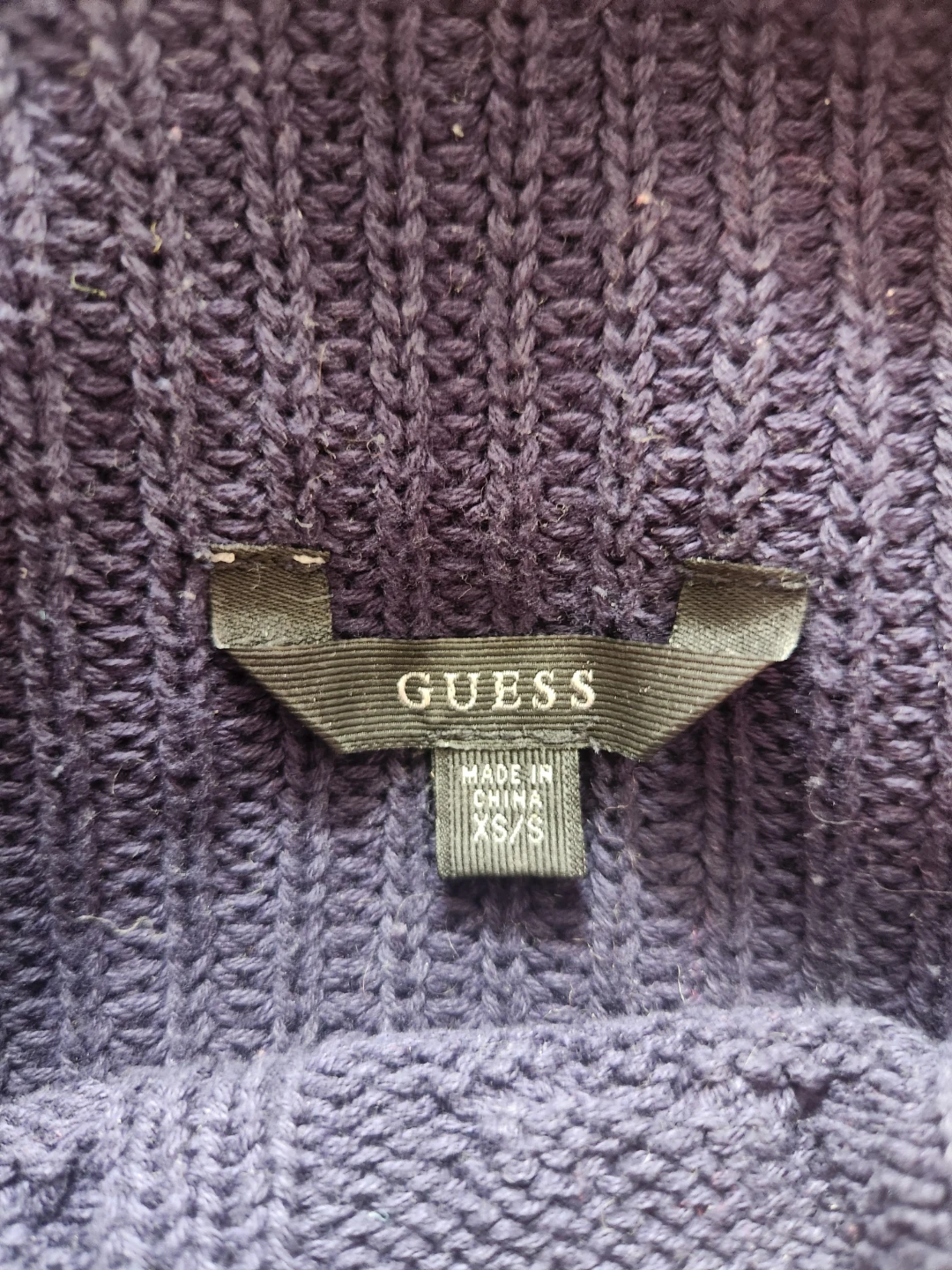 GUESS Cable Knit Sleeveless Sweater - photo 3