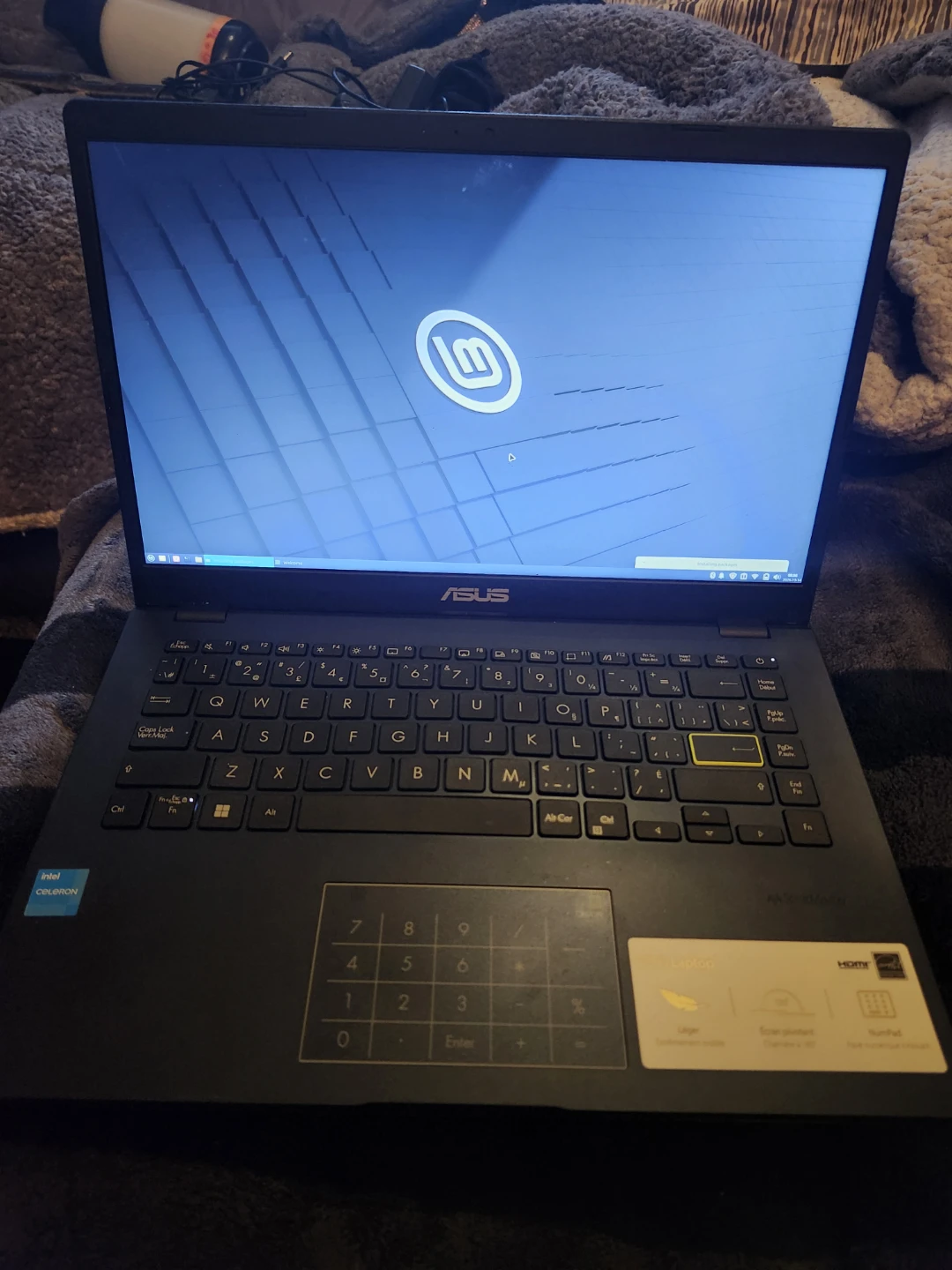ASUS VivoBook  L410K Laptop **Brand New**