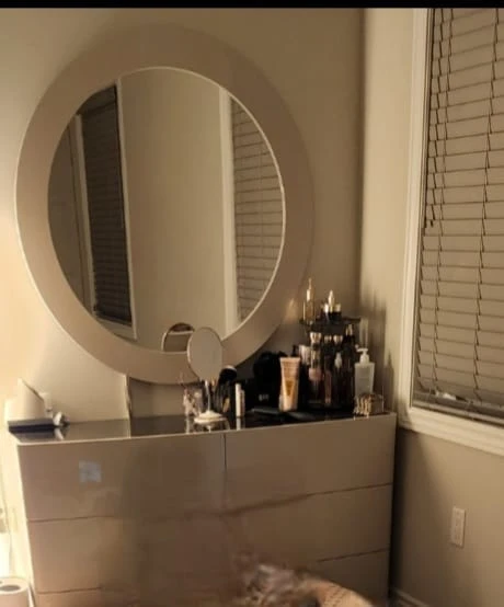 Light Grey Queen Set – LED Bed, Dresser, Mirror, Chest $850 - photo 2