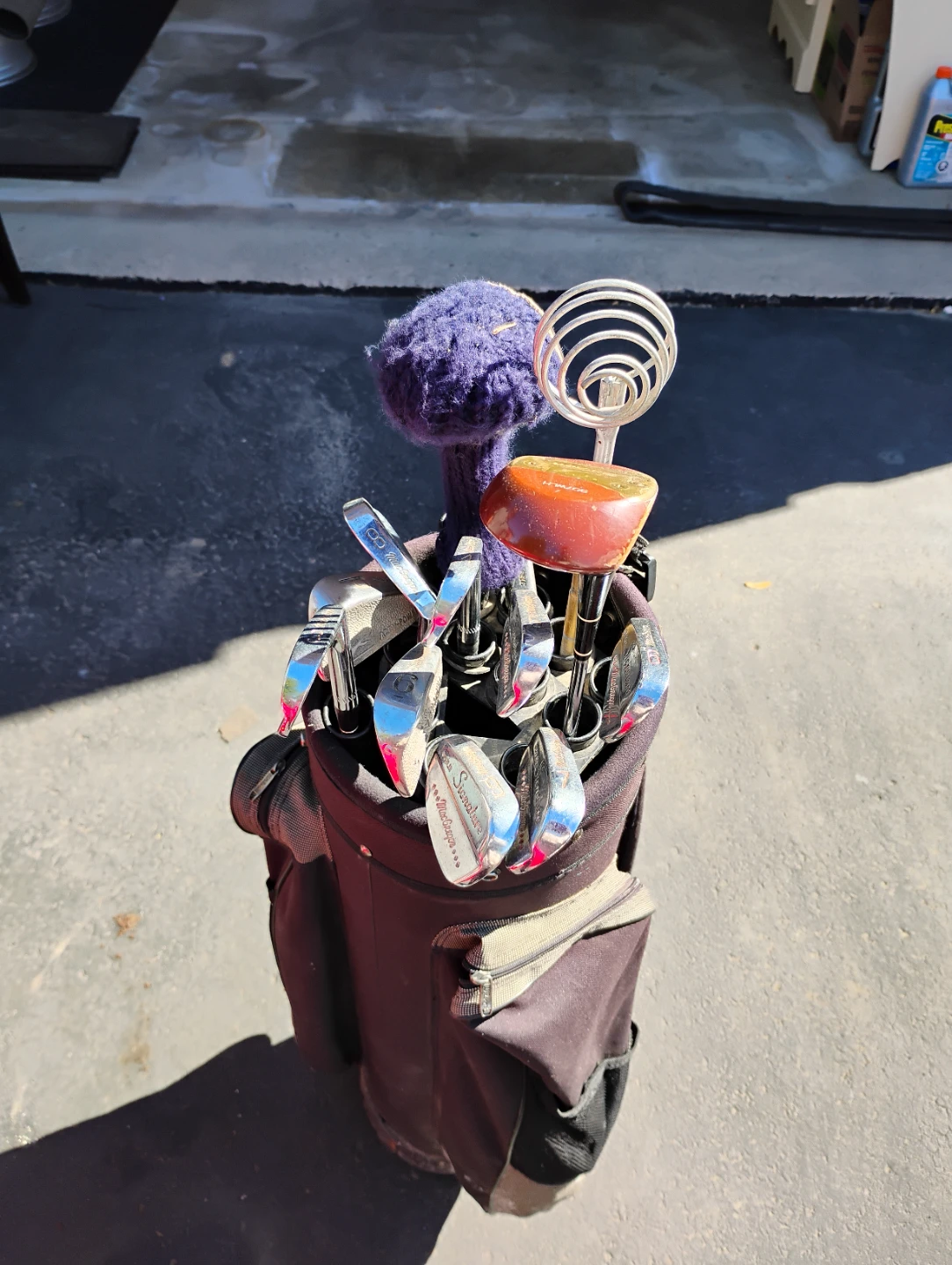MacGregor Signature Golf Club Set with Bag