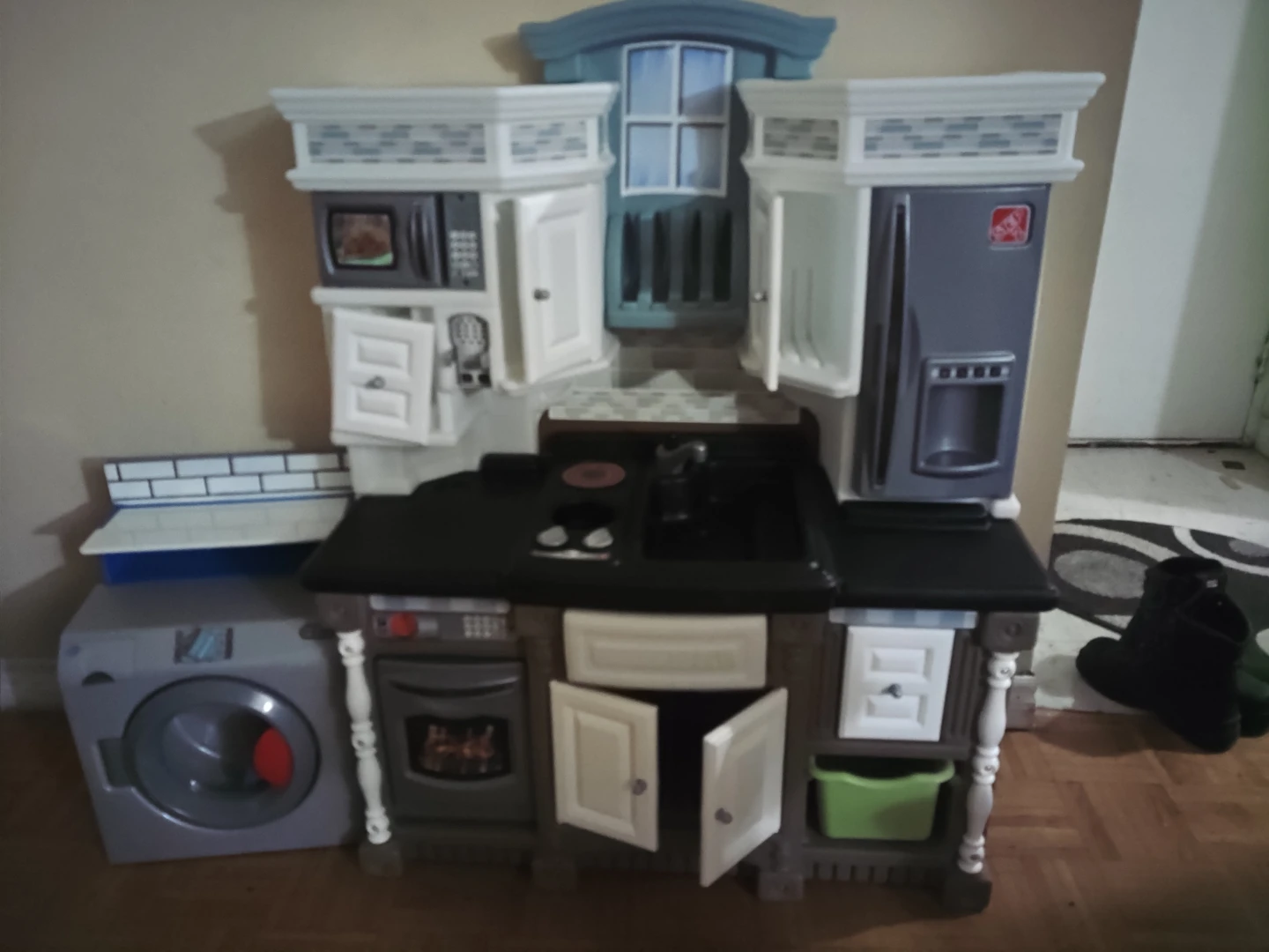 Step2 Play Kitchen and Laundry Set