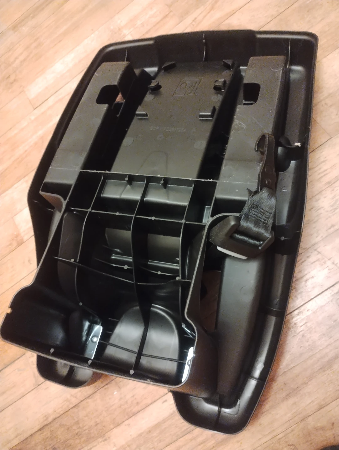 Graco SnugRide Infant Car Seat Base (Rear-Facing) - photo 4