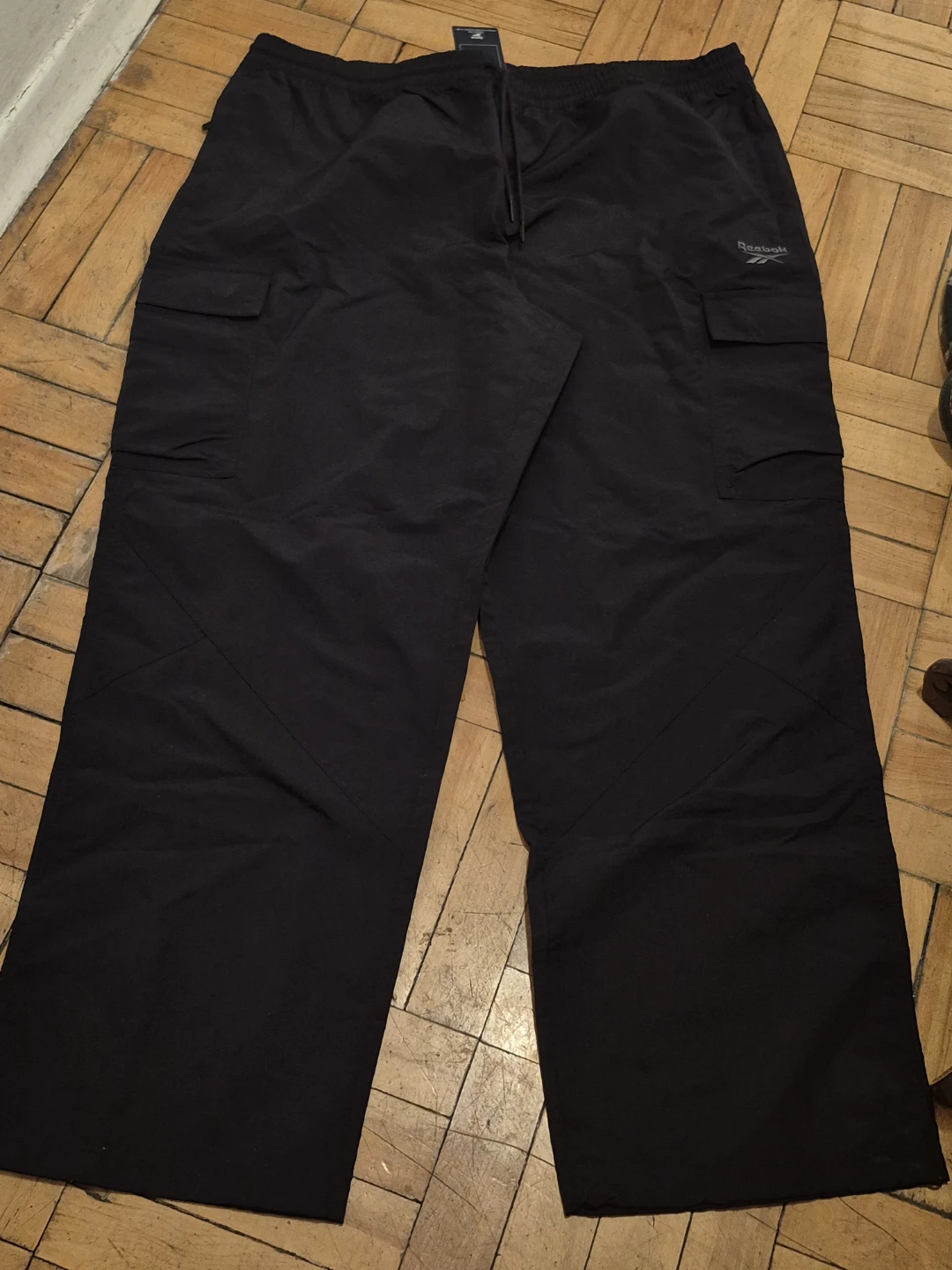 NWT)Reebok 2XL Icon Elements Woven Cargo Pants Black - photo 3