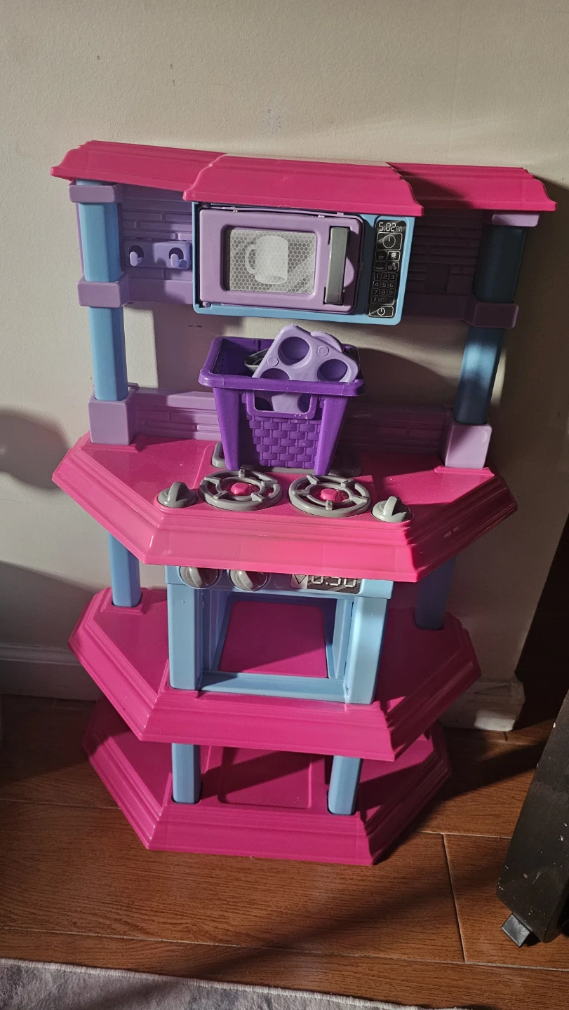 Step2 Pink Play Kitchen