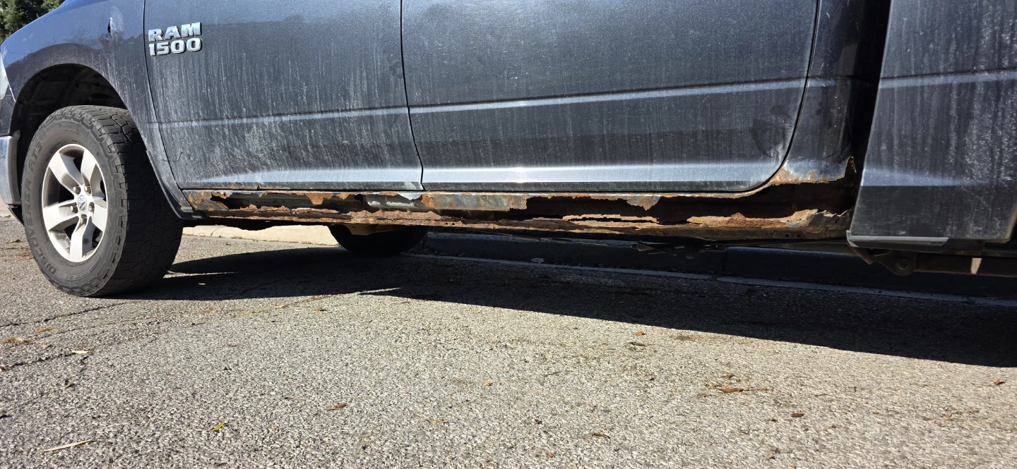 Ram 1500 4x4 Truck - photo 5