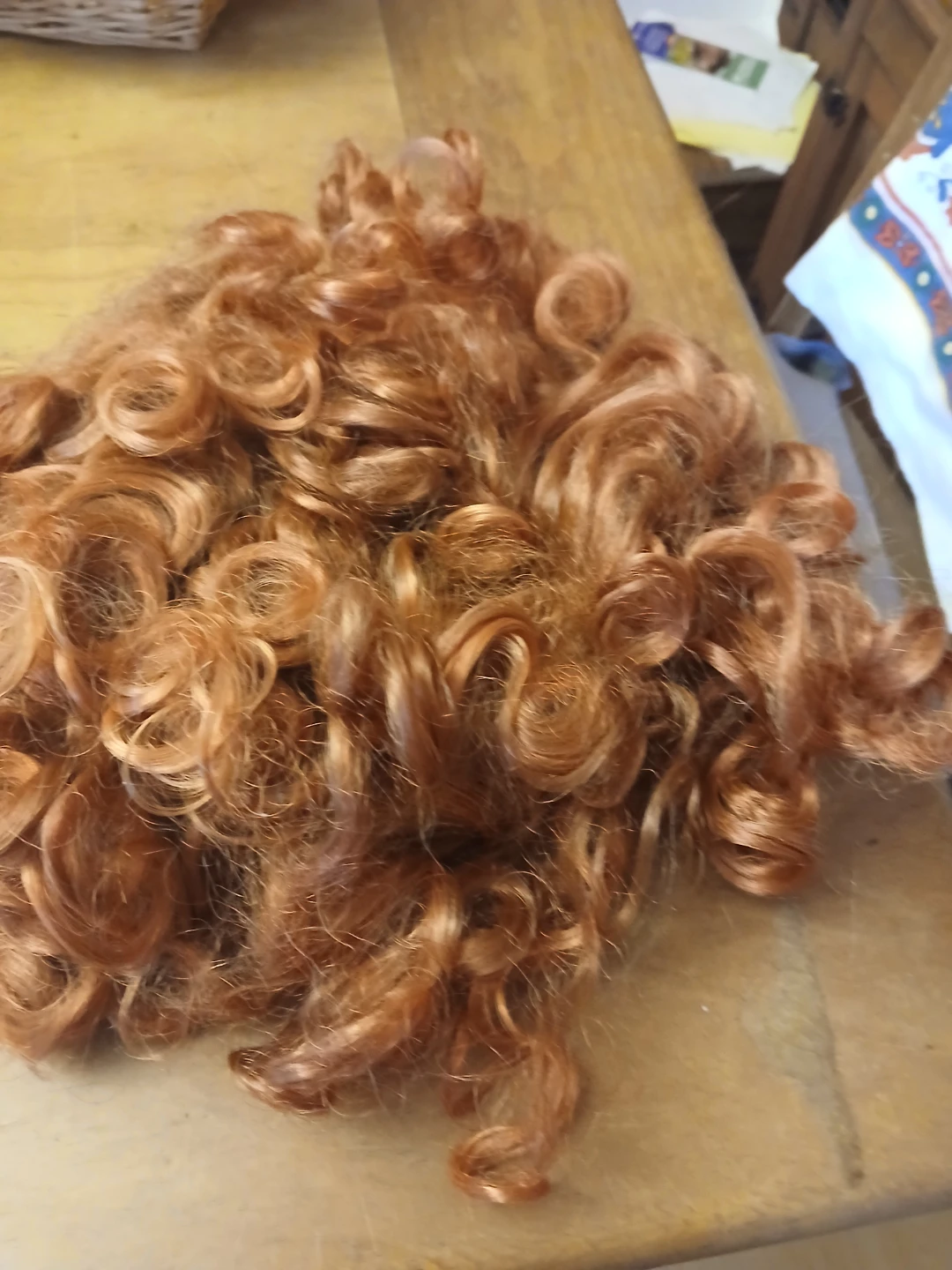 Five synthetic Wigs - photo 3