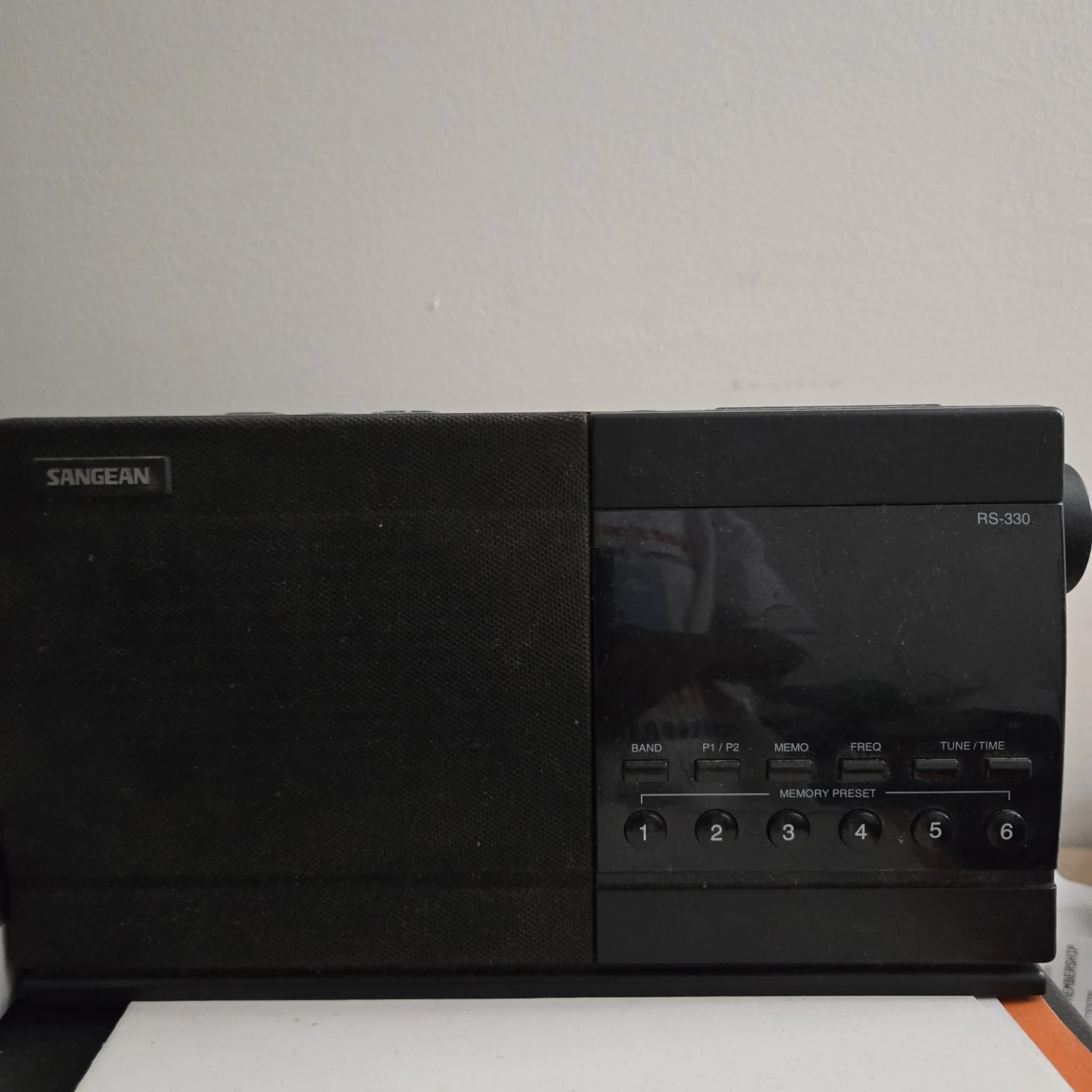 Sangean RS-330 Radio