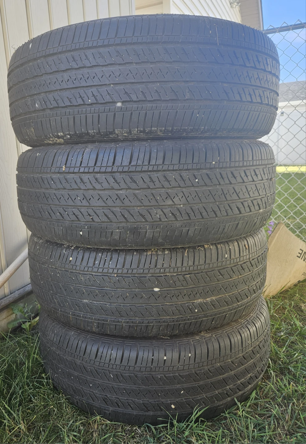 4 Tires 225/60R17