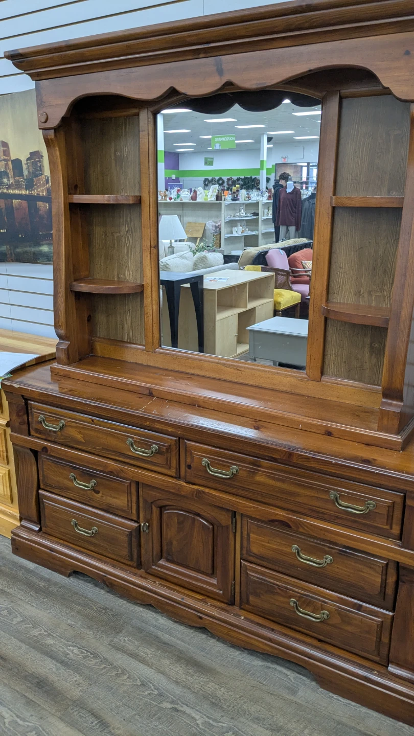 Wooden dresser with drawers. - photo 2