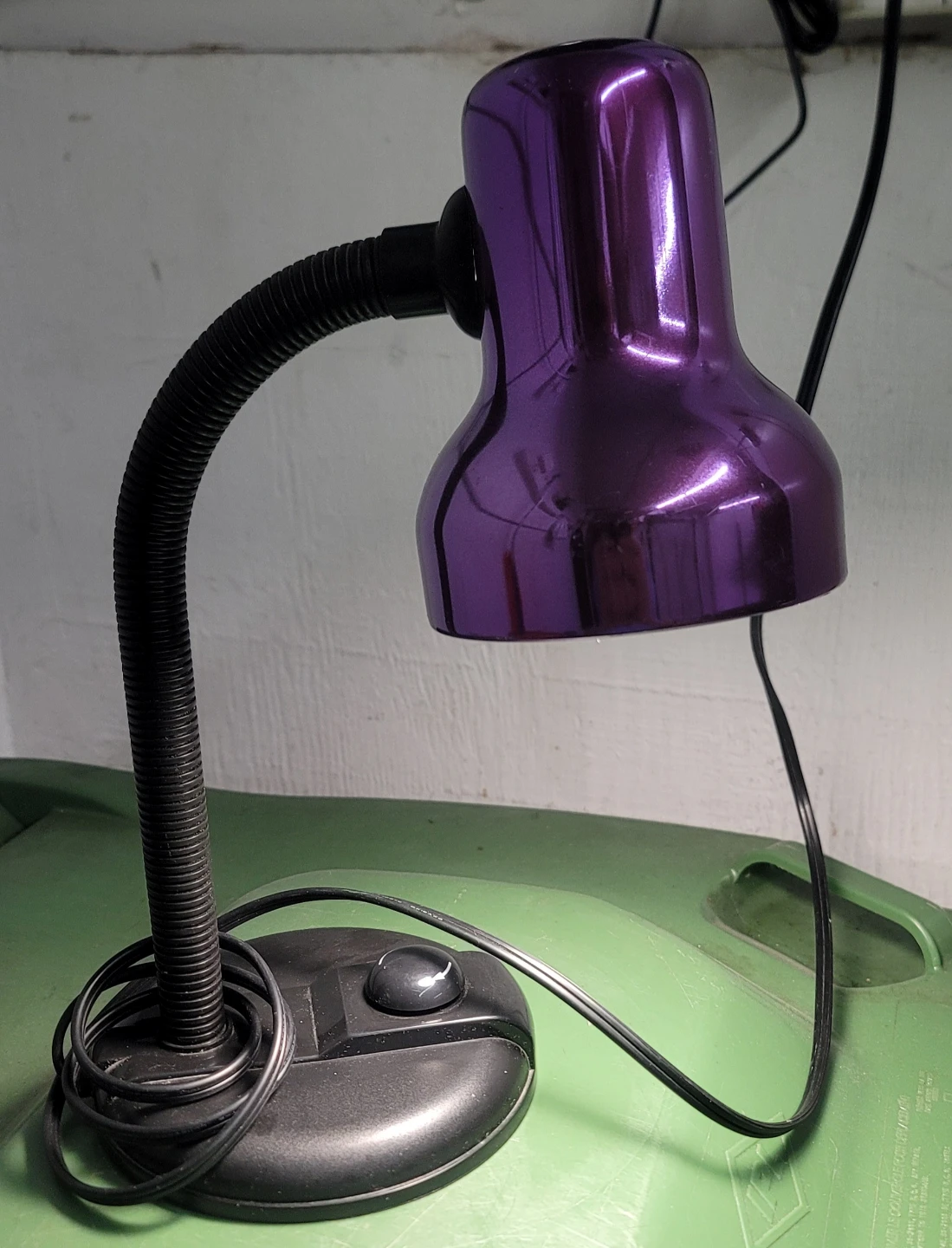 Purple Gooseneck Desk Lamp