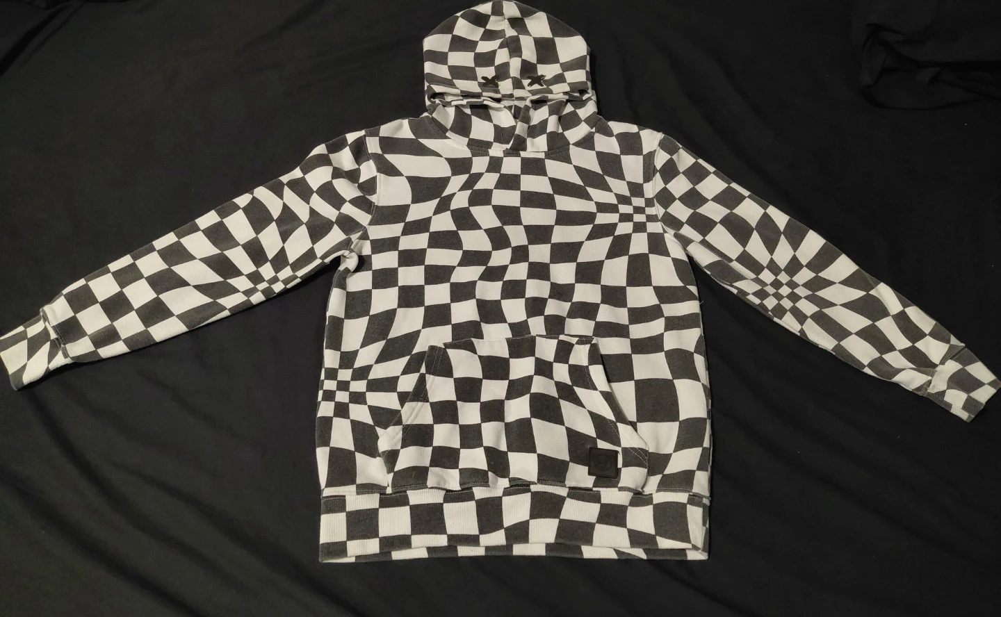 Black and White Checked Hoodie - photo 3