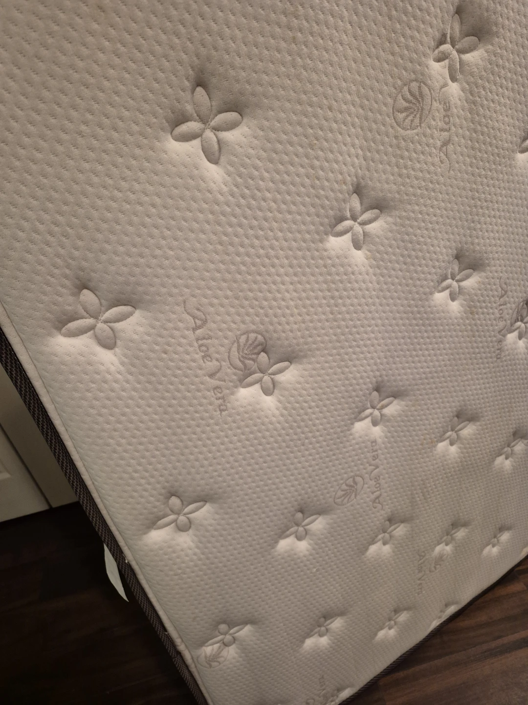 Free Mattress - photo 2