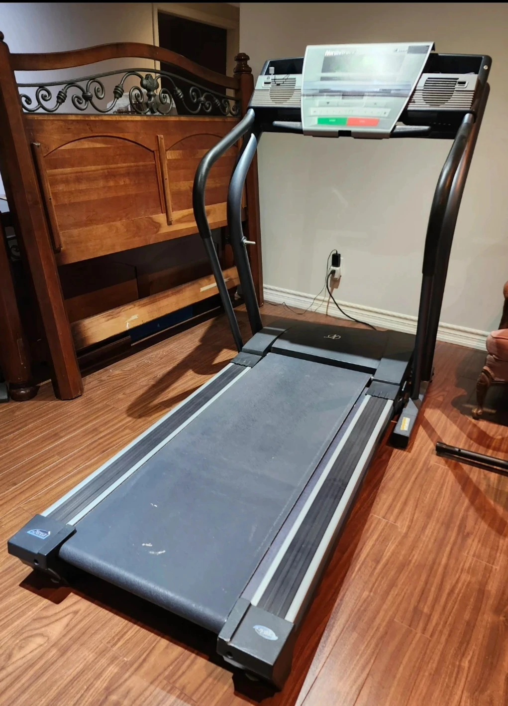 NordicTrack C 2000 Foldable Treadmill