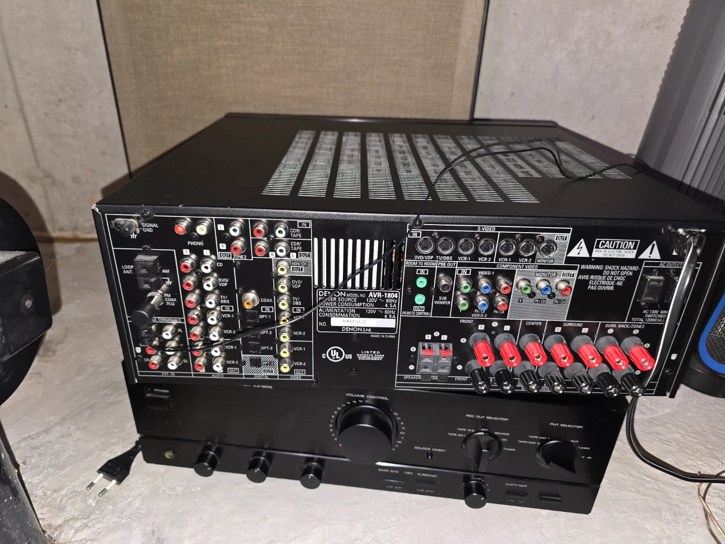 Denon AVR-1804 AV Surround Receiver
