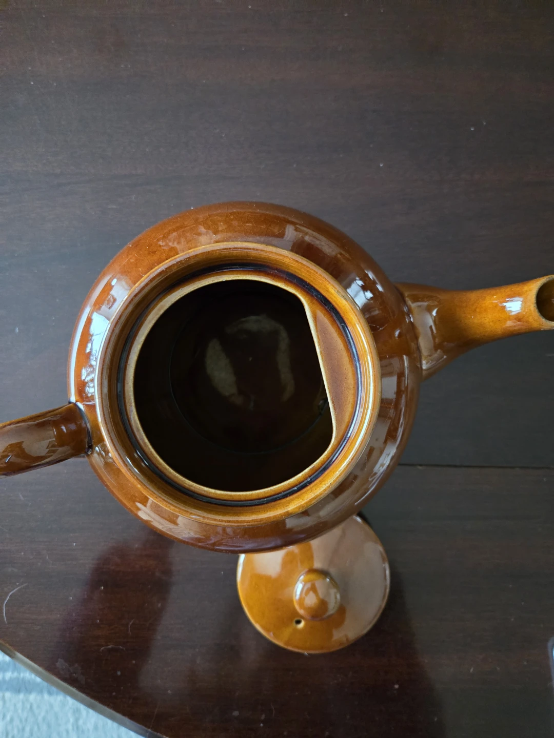 Classic "Brown Betty" Style Ceramic Teapot – Excellent Condition - photo 3