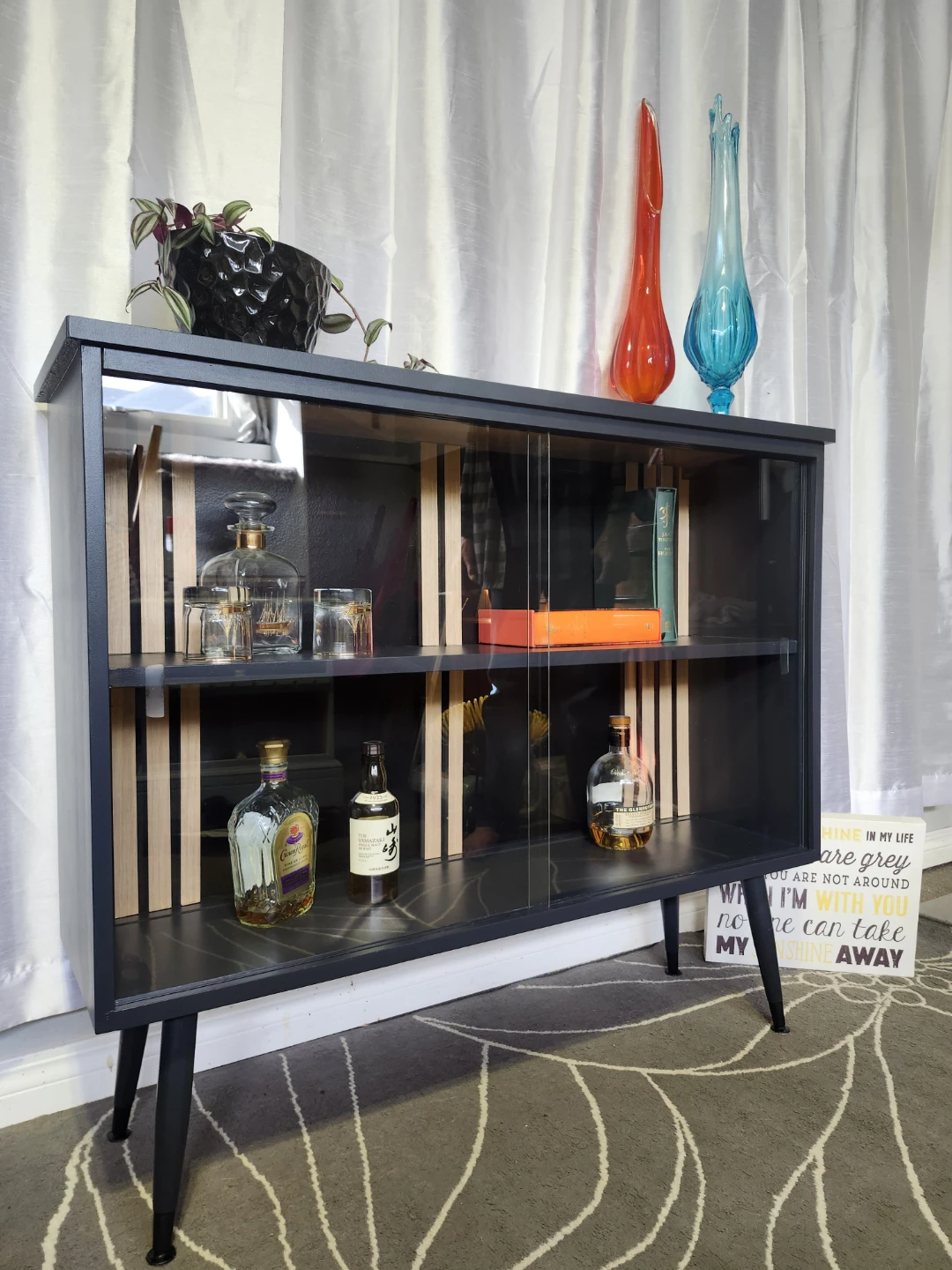 Mid Century cabinet/sideboard - photo 2