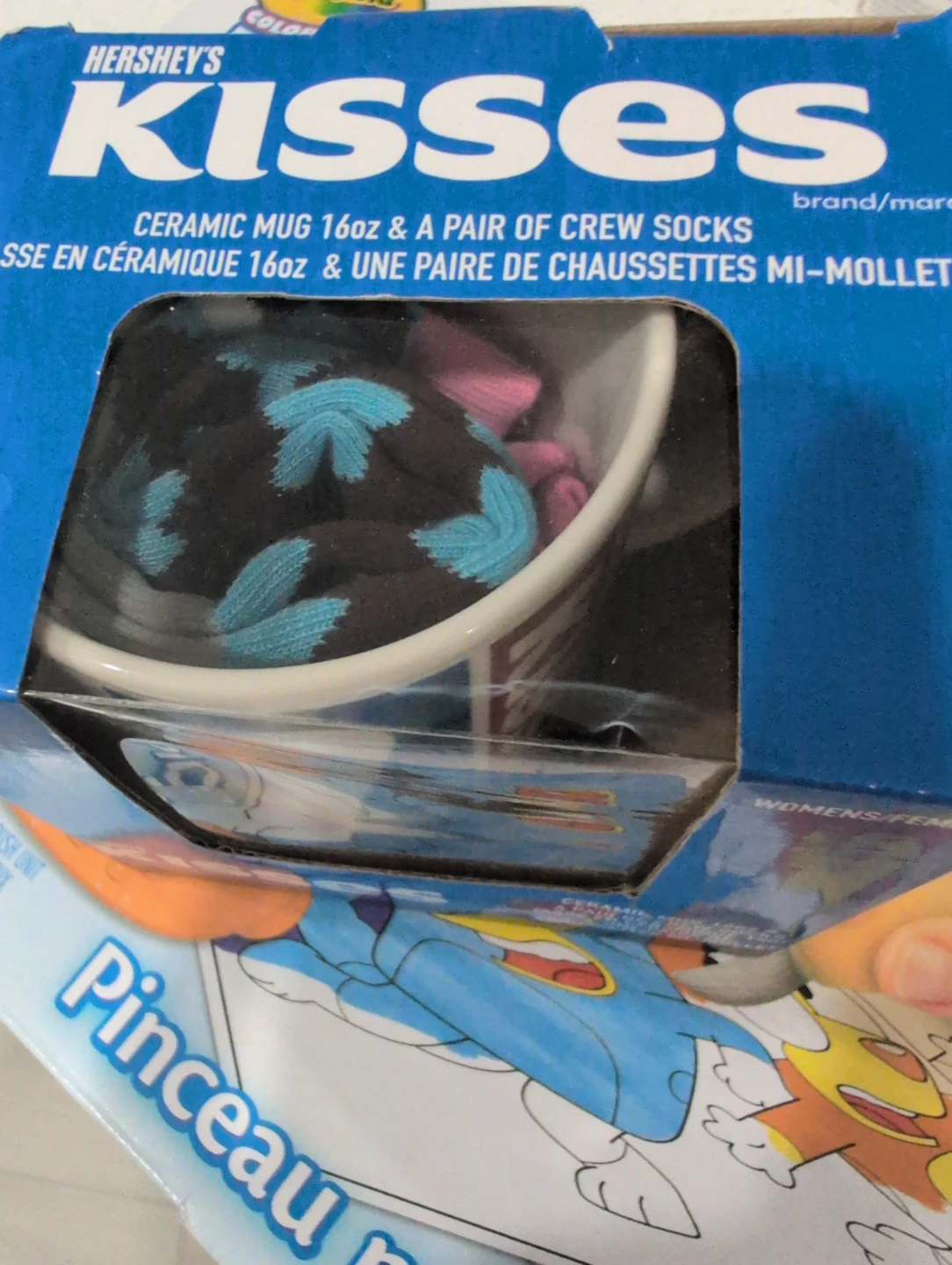 Hershey's Kisses Ceramic Mug and Crew Socks Set - photo 2